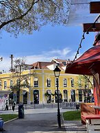 Studios with Mezzanine Rua da Moeda