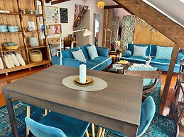 Studios with Mezzanine Rua da Moeda