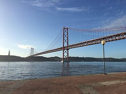 Studios with Mezzanine Rua da Moeda