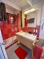 Studios with Mezzanine Rua da Moeda