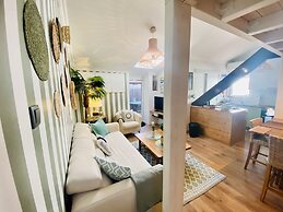 Studios with Mezzanine Rua da Moeda