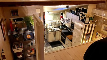 Studios with Mezzanine Rua da Moeda