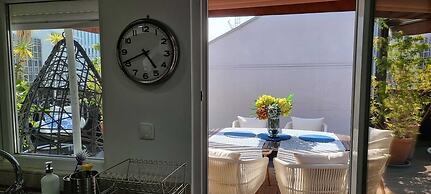 Studios with Mezzanine Rua da Moeda