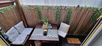 Studios with Mezzanine Rua da Moeda