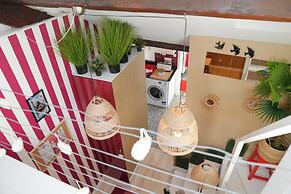 Studios with Mezzanine Rua da Moeda