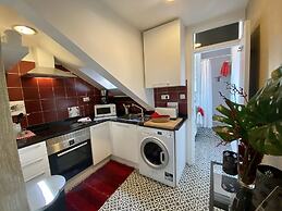 Studios with Mezzanine Rua da Moeda