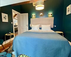 Studios with Mezzanine Rua da Moeda