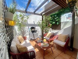 Studios with Mezzanine Rua da Moeda