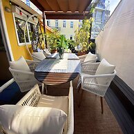 Studios with Mezzanine Rua da Moeda