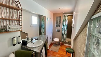 Studios with Mezzanine Rua da Moeda