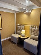 Studios with Mezzanine Rua da Moeda