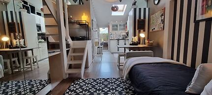 Studios with Mezzanine Rua da Moeda