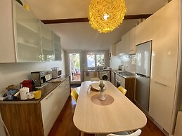 Studios with Mezzanine Rua da Moeda