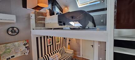 Studios with Mezzanine Rua da Moeda