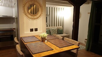 Studios with Mezzanine Rua da Moeda