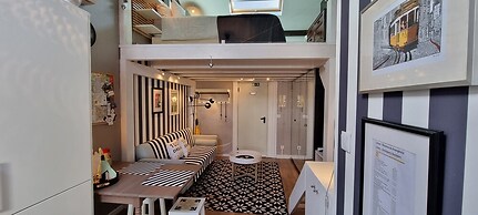 Studios with Mezzanine Rua da Moeda