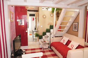 Studios with Mezzanine Rua da Moeda