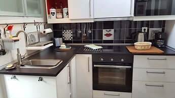 Studios with Mezzanine Rua da Moeda