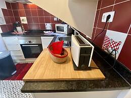 Studios with Mezzanine Rua da Moeda