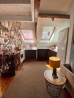 Studios with Mezzanine Rua da Moeda