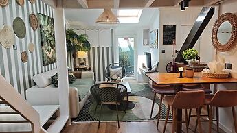 Studios with Mezzanine Rua da Moeda