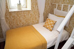 Studios with Mezzanine Rua da Moeda