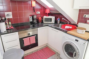 Studios with Mezzanine Rua da Moeda