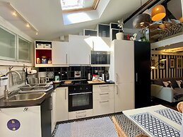 Studios with Mezzanine Rua da Moeda