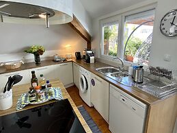 Studios with Mezzanine Rua da Moeda