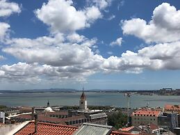 Studios with Mezzanine Rua da Moeda