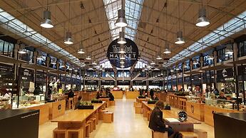 Studios with Mezzanine Rua da Moeda