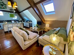 Studios with Mezzanine Rua da Moeda