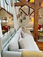 Studios with Mezzanine Rua da Moeda