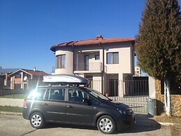 Katerina Guest House