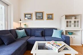 Spacious Chic Residence