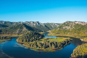 Iberostar Waves Slavija