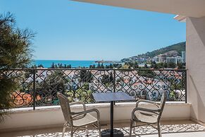 Iberostar Waves Slavija