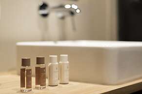 37 Lodge La Défense Courbevoie