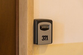 Large Filippini residence a few meters from the Arena