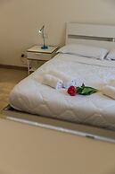 Large Filippini residence a few meters from the Arena