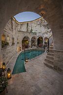 Royal Cave Hotel
