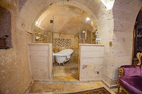 Royal Cave Hotel