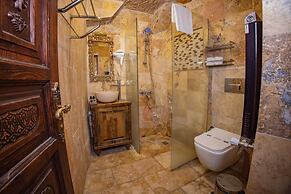 Royal Cave Hotel