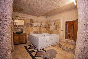 Royal Cave Hotel
