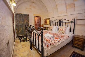 Royal Cave Hotel