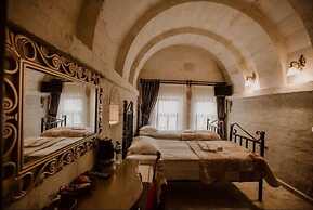 Royal Cave Hotel