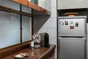 Prestigious Residence Brà with a turret overlooking Verona