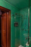 Prestigious Residence Brà with a turret overlooking Verona