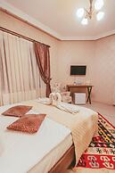 Pigeon Valley Stone House