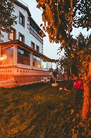 Pigeon Valley Stone House